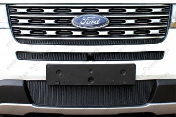 3 999 р. Защитная сетка в бампер (ячейка 4х10 мм, середина) Alfeco Премиум  Ford Explorer  U502 (2015-2018) (Чёрная)  с доставкой в г. Санкт‑Петербург. Увеличить фотографию 2