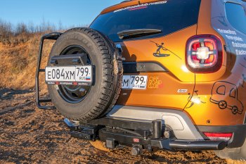 62 999 р. Бампер силовой задний РИФ  Renault Duster  HS (2015-2021) рестайлинг (С квадратом под фаркоп, калиткой и подсветкой номера)  с доставкой в г. Санкт‑Петербург. Увеличить фотографию 1