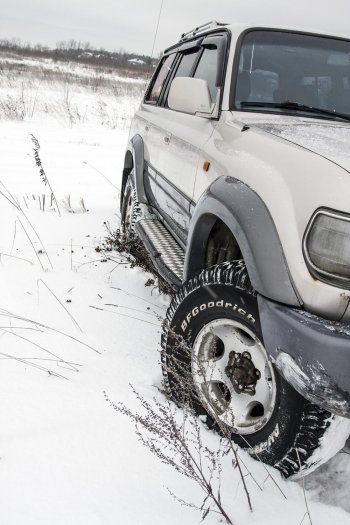 43 999 р. Защита порогов с подножкой РИФ  Toyota Land Cruiser ( 80,  J105) (1989-2007)  с доставкой в г. Санкт‑Петербург. Увеличить фотографию 3