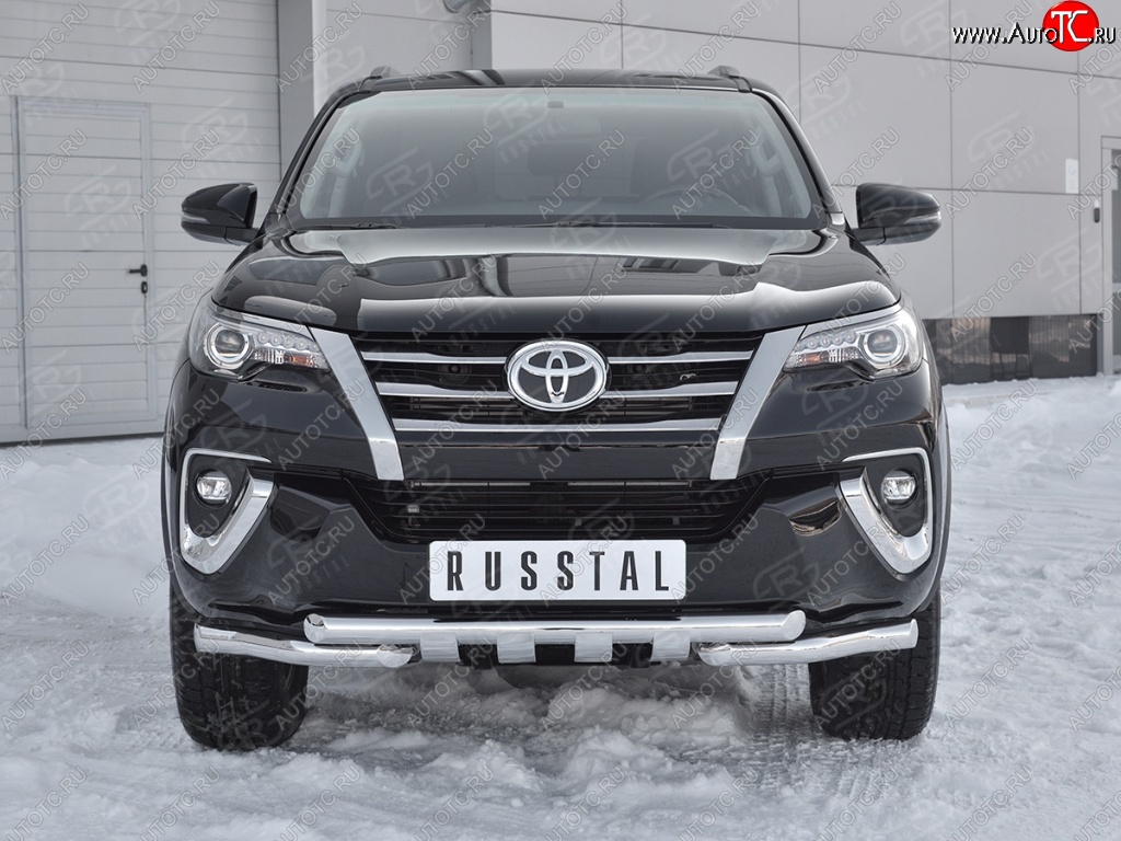 20 849 р. Защита переднего бампера (Ø63 мм с клыками, нержавейка) Russtal Toyota Fortuner AN160 дорестайлинг (2015-2020)  с доставкой в г. Санкт‑Петербург