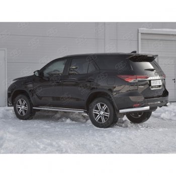 16 399 р. Защита заднего бампера (Ø76 мм уголки, нержавейка) Russtal  Toyota Fortuner  AN160 (2015-2020) дорестайлинг  с доставкой в г. Санкт‑Петербург. Увеличить фотографию 2