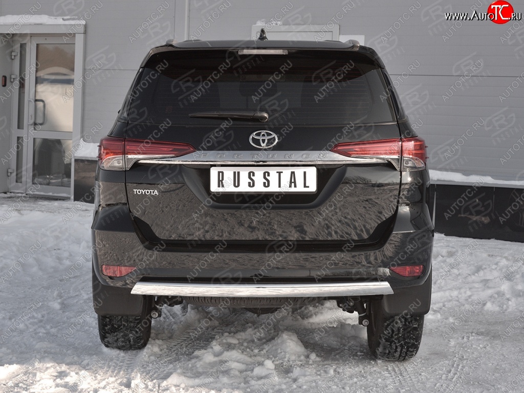 12 949 р. Защита заднего бампера (Ø75х42 мм, нержавейка) Russtal Toyota Fortuner AN160 дорестайлинг (2015-2020)  с доставкой в г. Санкт‑Петербург