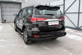 13 749 р. Защита заднего бампера Slitkoff (Ø 76+42, двойная, уголки)  Toyota Fortuner  AN160 (2015-2020) дорестайлинг (Сталь с полимерным покрытием. Цвет: черный)  с доставкой в г. Санкт‑Петербург. Увеличить фотографию 1