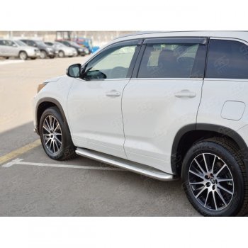 32 649 р. Порожки для ног (Ø63 мм) Russtal  Toyota Highlander  XU50 (2016-2020) рестайлинг (лист - нержавейка, профиль - нержавейка)  с доставкой в г. Санкт‑Петербург. Увеличить фотографию 2