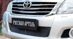 1 999 р. Защитная сетка решетки переднего бампера (рестайлинг) РА Toyota Hilux AN20,AN30  2-ой рестайлинг (2011-2016)  с доставкой в г. Санкт‑Петербург. Увеличить фотографию 1