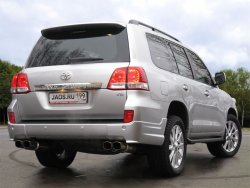 14 099 р. Накладка на задний бампер Jaos Toyota Land Cruiser 200 дорестайлинг (2007-2012) (Неокрашенная)  с доставкой в г. Санкт‑Петербург. Увеличить фотографию 2