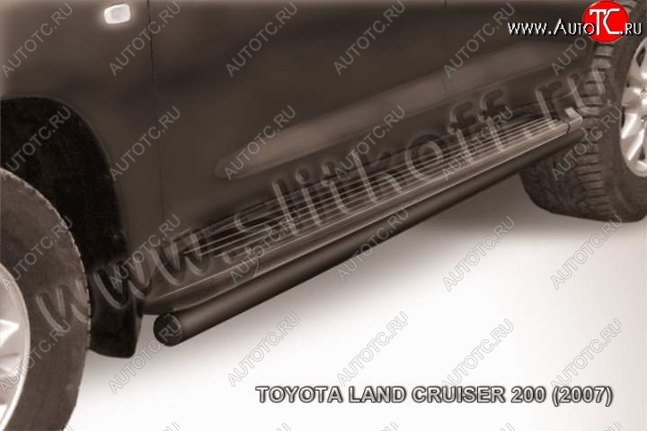 10 399 р. Защита штатного порога d57  Toyota Land Cruiser  200 (2007-2012) дорестайлинг (Цвет: серебристый)  с доставкой в г. Санкт‑Петербург