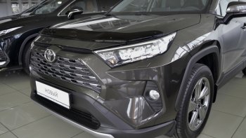 Дефлектор капота SIM Toyota RAV4 XA50 5 дв. дорестайлинг (2018-2024)