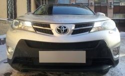 1 469 р. Сетка верхнего воздухозаборника переднего бампера Russtal Toyota RAV4 XA40 5 дв. дорестайлинг (2012-2015) (черная)  с доставкой в г. Санкт‑Петербург. Увеличить фотографию 1