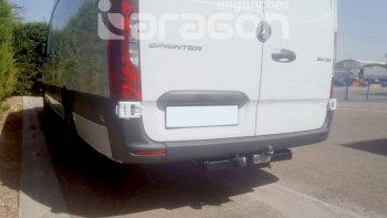 22 699 р. Фаркоп Aragon. (шар C) Mercedes-Benz Sprinter W910 (2018-2024)  с доставкой в г. Санкт‑Петербург. Увеличить фотографию 1