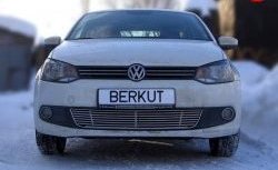 5 599 р. Декоративная вставка воздухозаборника Berkut Volkswagen Polo 5 седан дорестайлинг (2009-2015)  с доставкой в г. Санкт‑Петербург. Увеличить фотографию 1