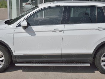 31 649 р. Пороги труба 120х60 овал с проступью Russtal Volkswagen Tiguan Mk2 дорестайлинг (2016-2020)  с доставкой в г. Санкт‑Петербург. Увеличить фотографию 2