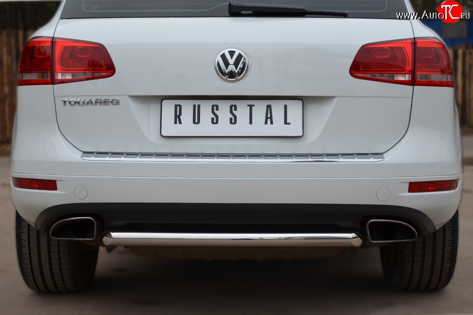 15 999 р. Одинарная защита заднего бампера из трубы диаметром 63 мм Russtal Volkswagen Touareg NF дорестайлинг (2010-2014)  с доставкой в г. Санкт‑Петербург